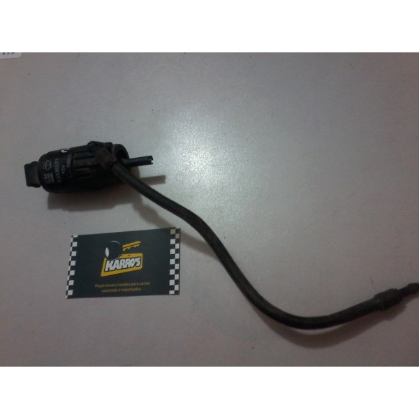 Bomba Reservatório Limpador Parabrisa Montana