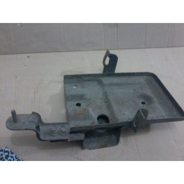 Suporte Bandeja Bateria Kia Carnival