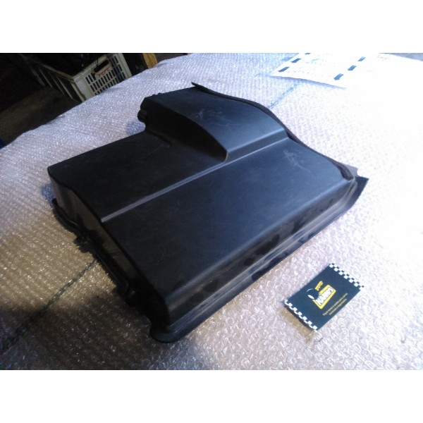 Krros - Tampa Acabamento Caixa De Fusivel Discovery 4 2.7