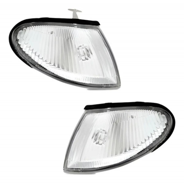 Par Pisca Seta Protege 323 1995/97 Cristal S/soquete Oferta