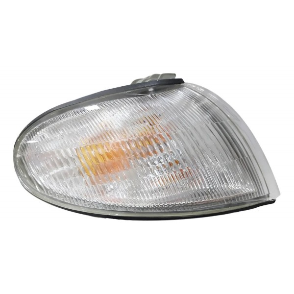 Pisca Lanterna Dianteira Hyundai Accent 94 95 96 97 4 Portas