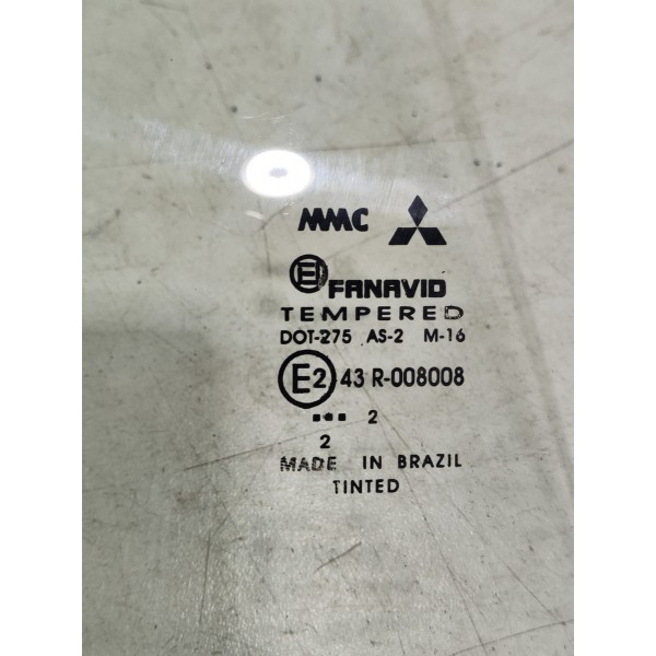 Vidro Fixo Porta Traseiro Esquerdo Pajero Tr4 2008