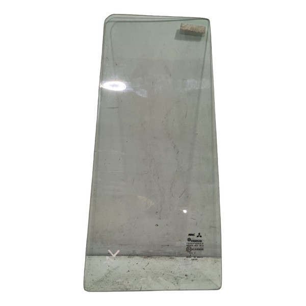 Vidro Fixo Porta Traseiro Esquerdo Pajero Tr4 2008