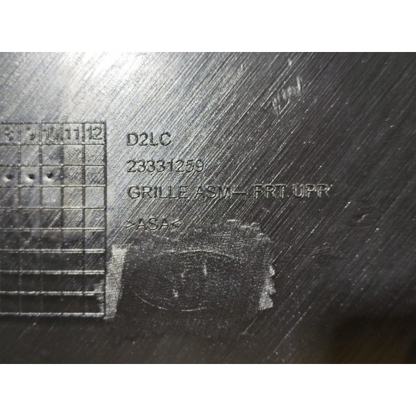 Grade Central Parachoque Cruze Sedan 2017 A 2019 23331259 Preto Fosco