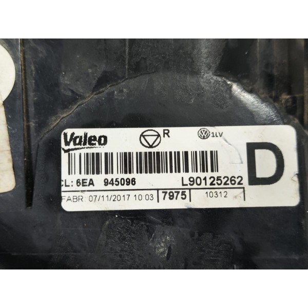 Lanterna Traseira Direita Polo 2018 A 2022 Direita (valeo) Vermelho Direito/passageiro