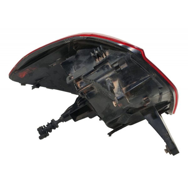 Lanterna Traseira Direita Polo 2018 A 2022 Direita (valeo) Vermelho Direito/passageiro