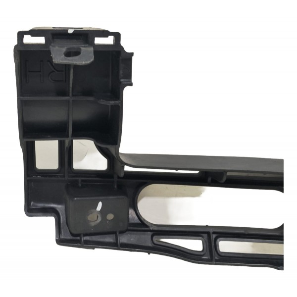 Guia Parachoque Traseiro Direito Hb20 Hatch 2012 Á 2015