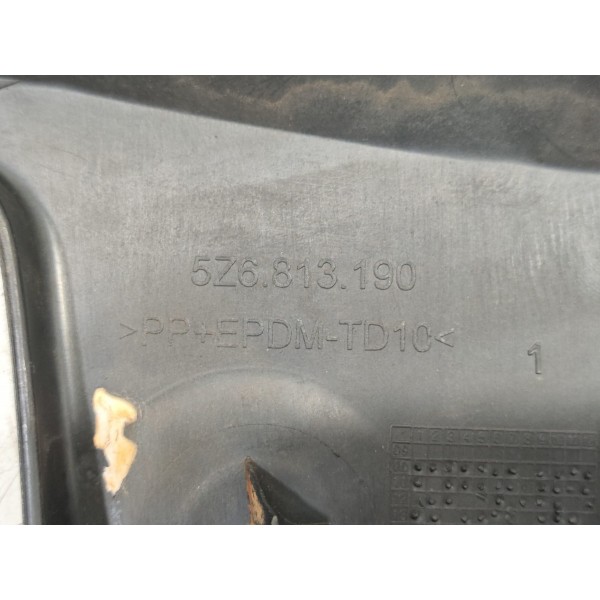 Moldura Interna Puxador Suporte Estepe Crossfox 2010 A 2014