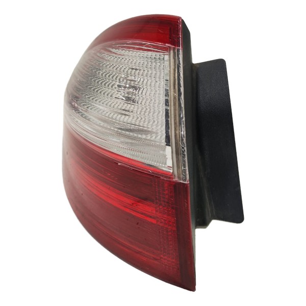 Lanterna Lado Esquerdo New Fiesta Mexicano 2014 A 2019 Sedan Esquerdo/motorista Vermelho Mexicano