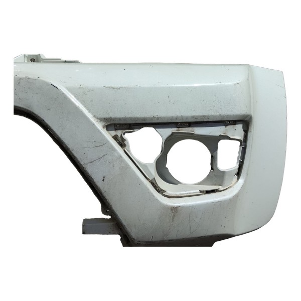 Parachoque Dianteira Grand Suzuki Vitara 2012 A 2014 Avaria Branco