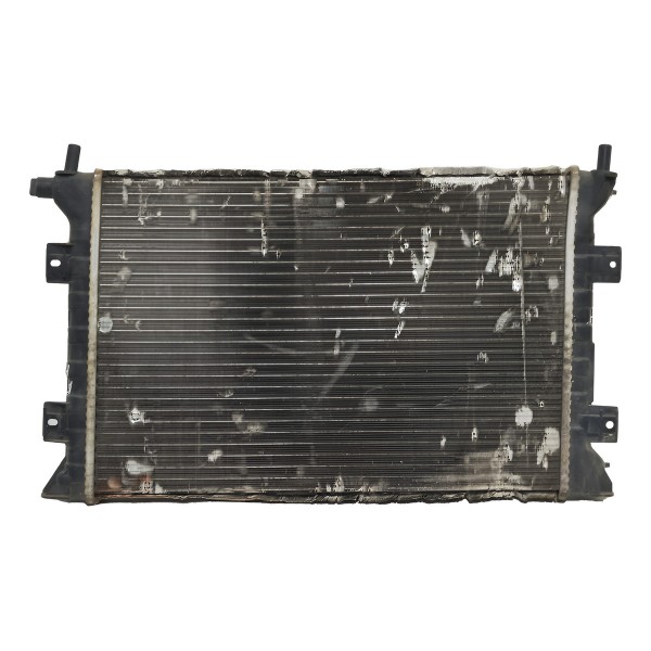 Radiador De Agua Courier Fiesta Ka 1.0 1.6 2000 A 2011