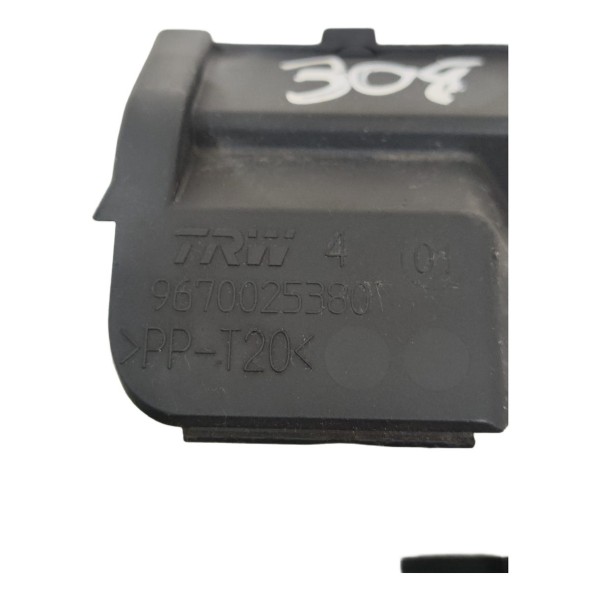 Acabamento Defletor Conector Bomba Direção Peugeot 308 12/15