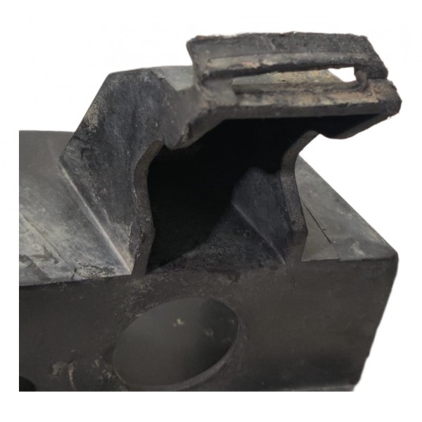 Absorvedor Traseiro Direito Clio Sedan 2006 A 2011