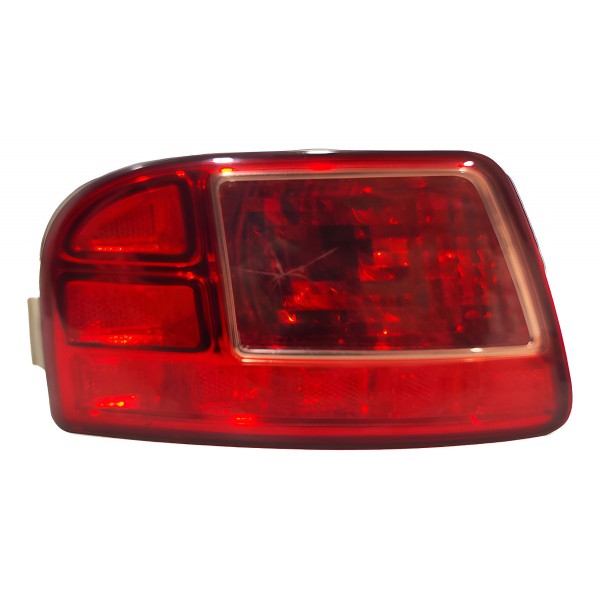 Lanterna Parachoque Aircross C3 Picasso 2010/2015 C/ Avaria Esquerdo/motorista Vermelho