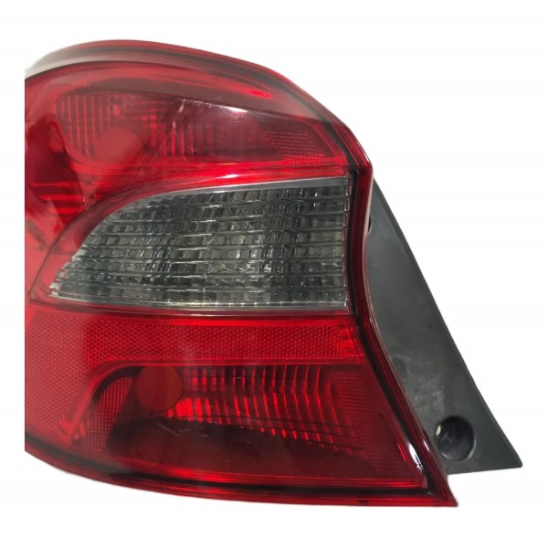 Lanterna Traseira Ka Hatch 2019 A 2022 Esquerdo Fumê Esquerdo/motorista Vermelho