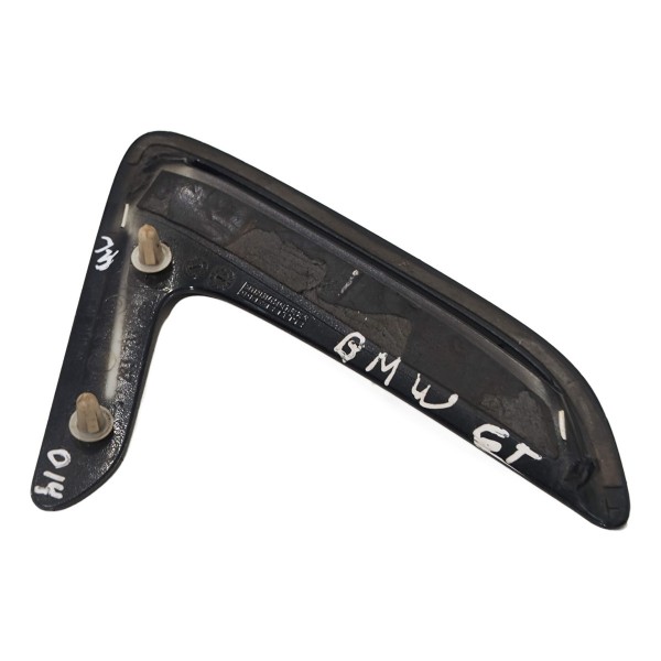 Acabamento Esquerdo Paralama Bmw 320i Gt 2.0 2015 62411810