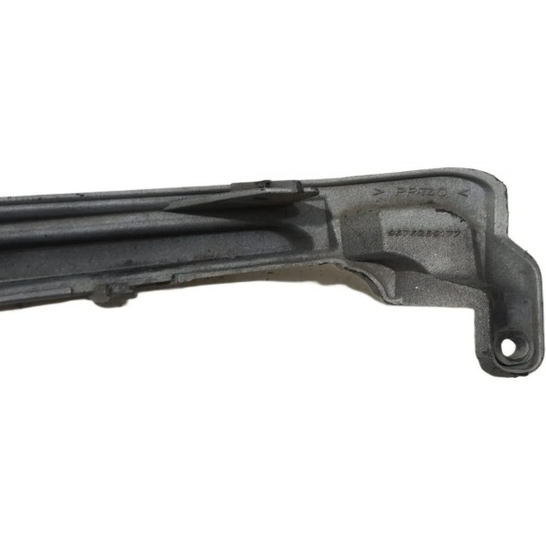 Moldura Aplique Farol Milha Peugeot 308 2012/2015 Direito Prateado Direito