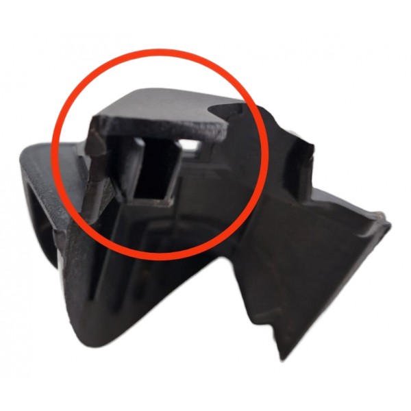 Acabamento Esquerdo Tampa Traseira I30 2013/2016 C/ Avaria Preto // Esquerdo