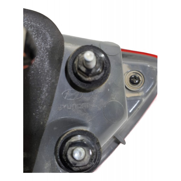 Lanterna Tampa Traseira Lado Direito I30 2013/2016 Original Direito/passageiro Vermelho