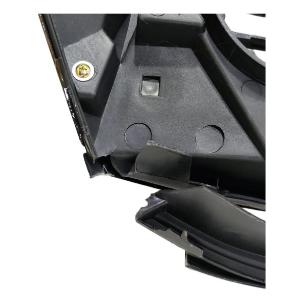 Grade Dianteira Frontal Hilux 2009 2010 2011 C/ Detalhe Preto Cromado