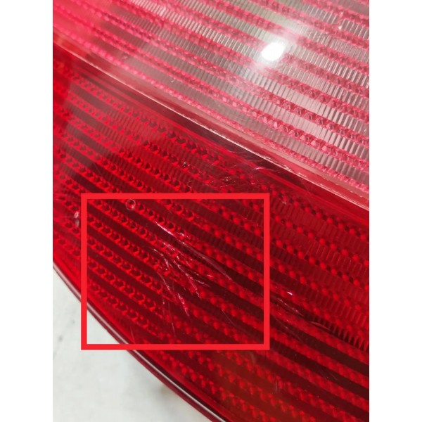 Lanterna Traseira Peugeot 206 1998 A 2004 Esquerdo Esquerdo/motorista Vermelho