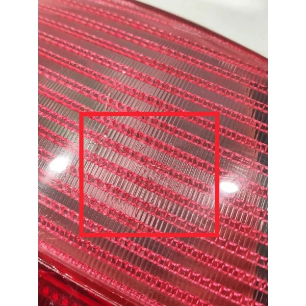 Lanterna Traseira Peugeot 206 1998 A 2004 Esquerdo Esquerdo/motorista Vermelho