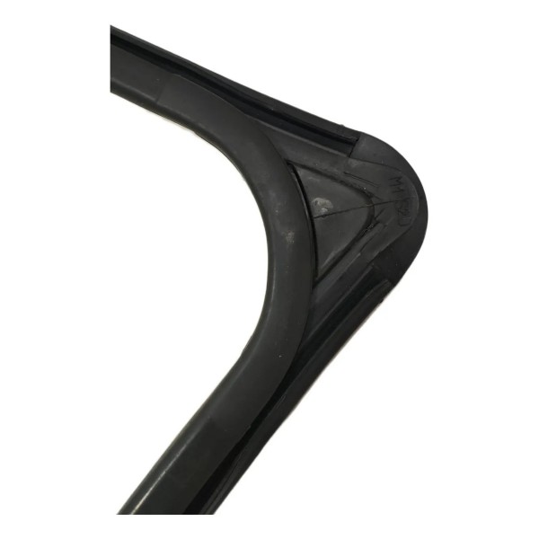 Vidro Fixo Borracha Dianteira Direita Peugeot 308 2012/2015