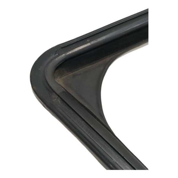 Vidro Fixo Borracha Dianteira Direita Peugeot 308 2012/2015
