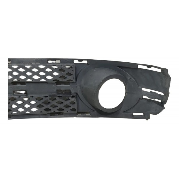 Moldura Milha Auxiliar Gol Saveiro G3 1999/2005 Direito Preto Direito