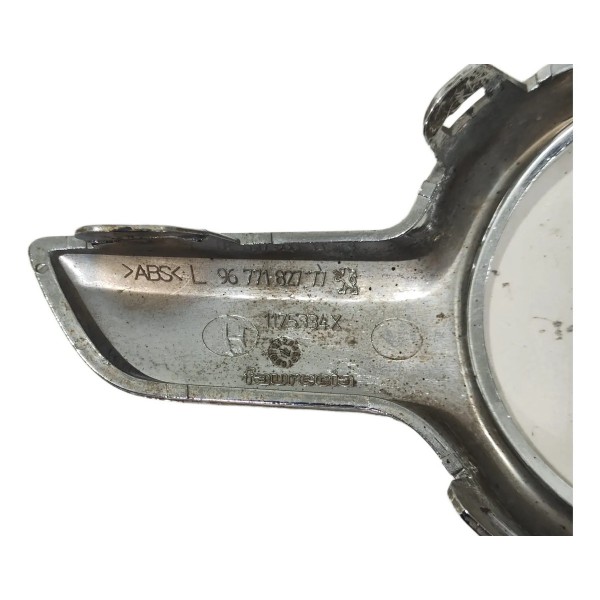 Moldura Milha Peugeot 208 2013 A 2016 Lado Esquerdo Cromado Esquerdo