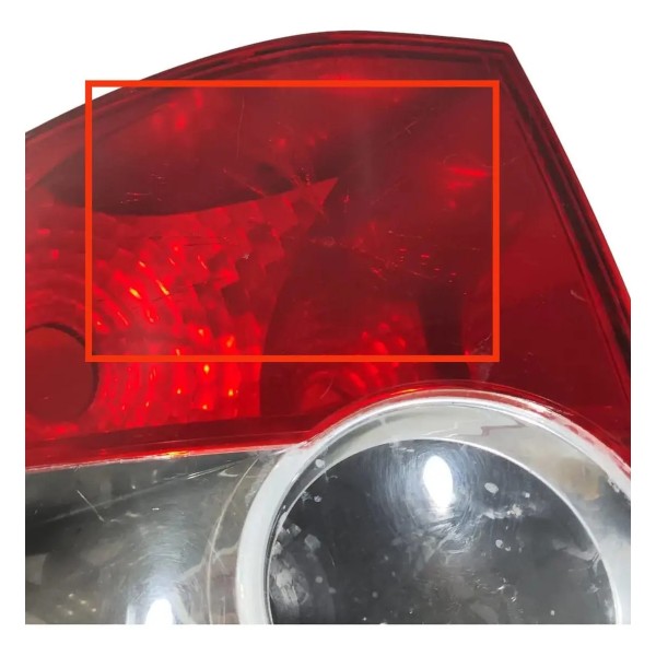 Lanterna Traseira Fox Crossfox 2004 A 2009 Esquerdo Detalhe Esquerdo/motorista Vermelho