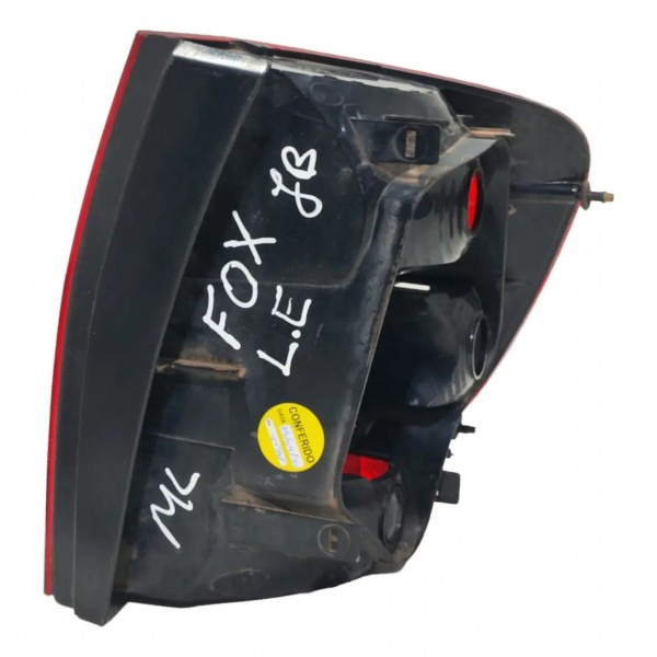 Lanterna Traseira Fox Crossfox 2004 A 2009 Esquerdo Detalhe Esquerdo/motorista Vermelho