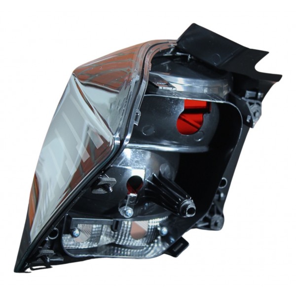 Lanterna Traseira Polo 24 25 26 Ld Direito/passageiro Padrão Original