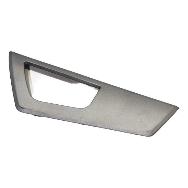 Moldura Maçaneta Interna Diant. Direita X60 2013/2016 Avaria Prateado Traseira