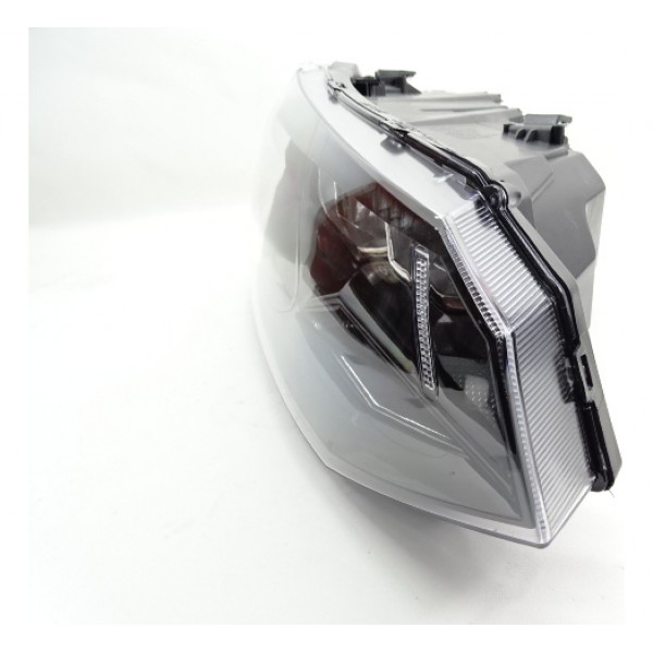 Farol Principal Polo Virtus 2016 A 2022 Lado Direito Direito/passageiro