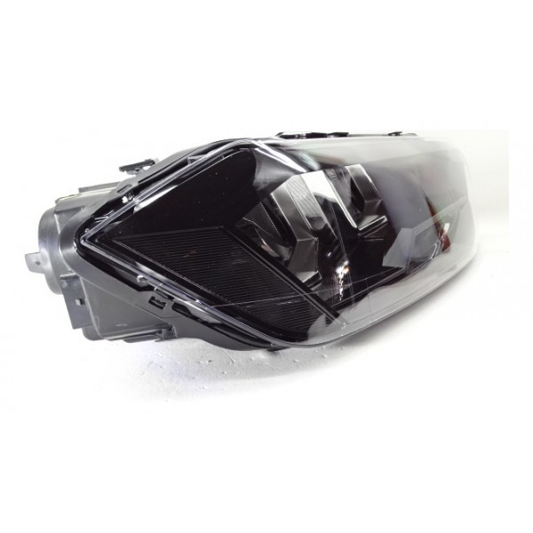 Farol Principal Polo Virtus 2016 A 2022 Lado Direito Direito/passageiro