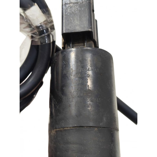 Bomba Lavador Parabrisa New Fiesta 2014 A 2019 C/ Mangueira