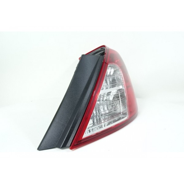 Lanterna Traseira Versa Sedan Ld Direito/passageiro Padrão Original