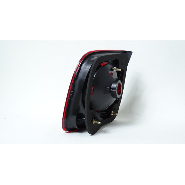 Lanterna Traseira Polo 07/ Sedan Interna Le Com Neblina - Esquerdo/motorista - Padrão Original