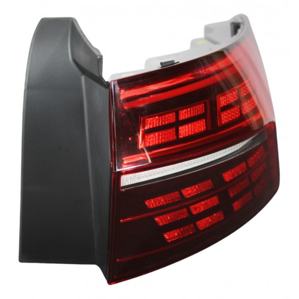 Lanterna Traseira Jetta 2019 2020 2021 2022 2023 2024 Ld Padrão Original Direito/passageiro