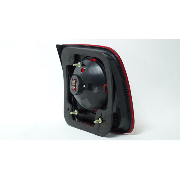 Lanterna Traseira Polo 07/ Sedan Interna Ld Com Neblina - Direito/passageiro - Padrão Original