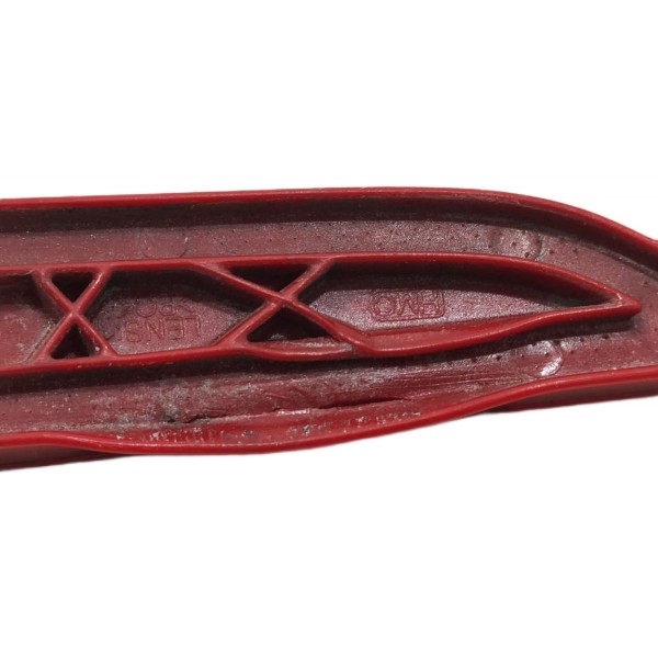 Refletor Parachoque Traseiro Hb20 Hatch 2012/2015 Direito Vermelho