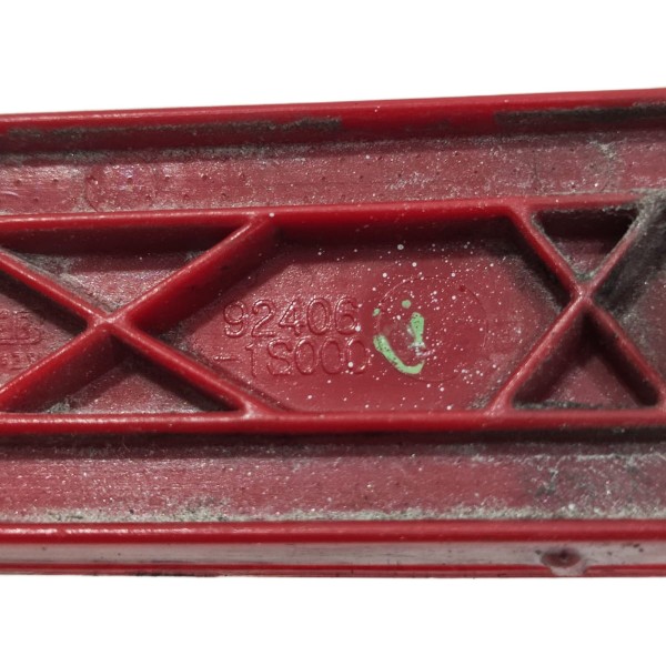 Refletor Parachoque Traseiro Hb20 Hatch 2012/2015 Direito Vermelho