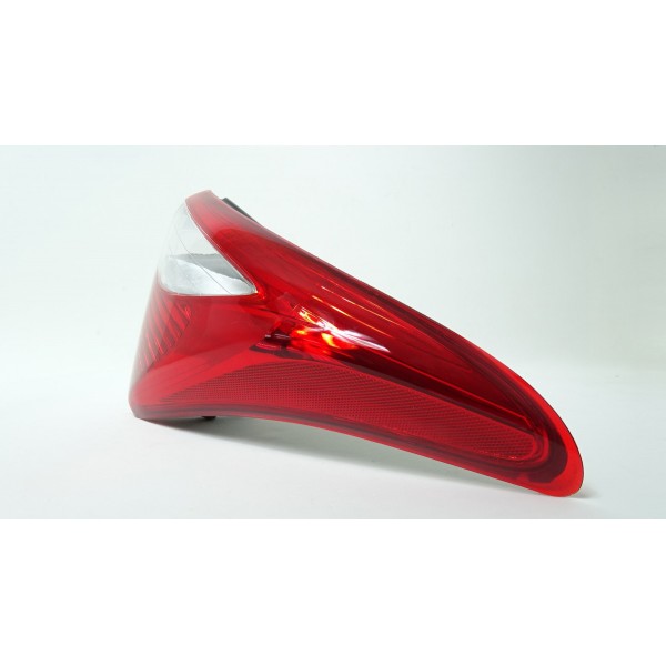 Lanterna Traseira Hb20 Ld 13 14 15 16 17 Canto Padrão Original Direito/passageiro