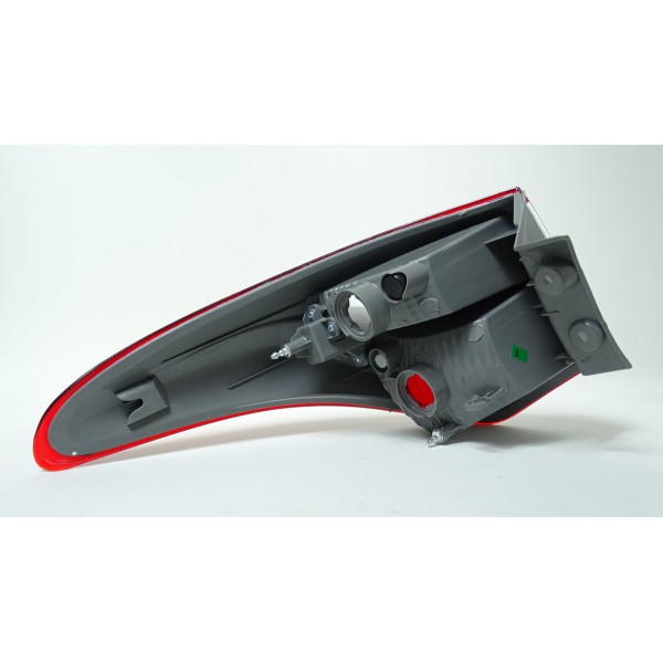 Lanterna Traseira Hb20 Ld 13 14 15 16 17 Canto Padrão Original Direito/passageiro