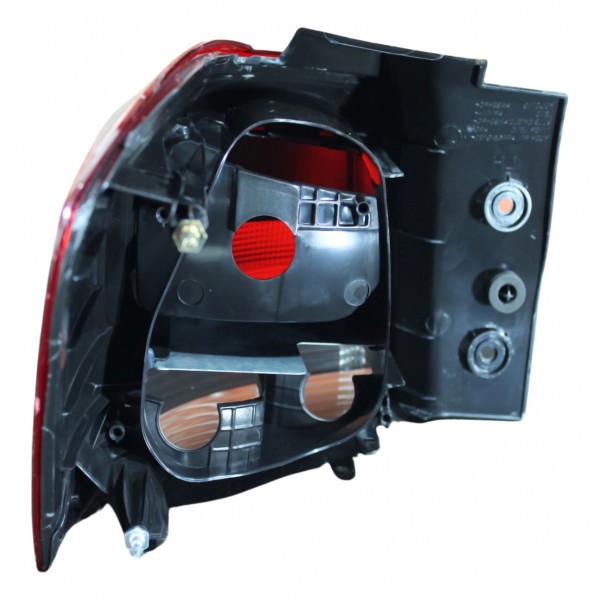 Lanterna Traseira Spin 18 19 20 21 22 Ld Canto Cristal Verme Direito/passageiro Padrão Original