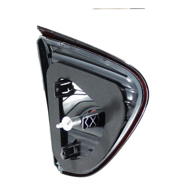 Lanterna Traseira Captur Tampa Ld Direito/passageiro Padrão Original