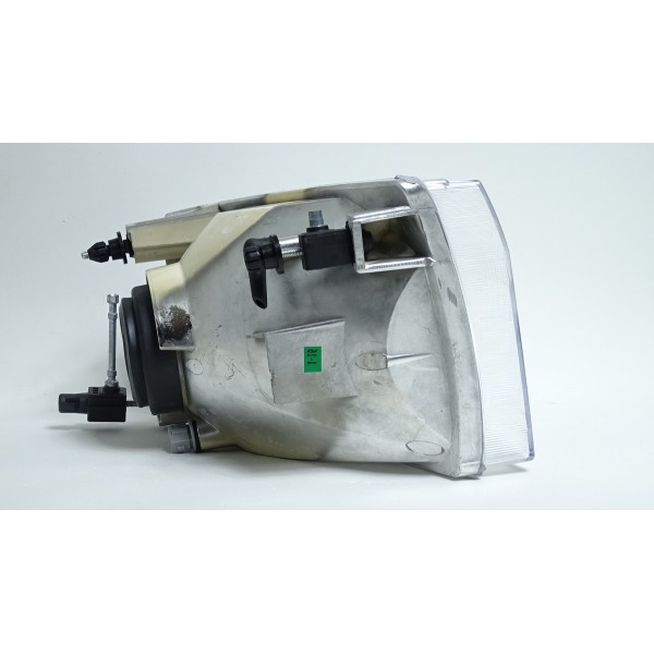 Farol Principal F250 / 350  99/05 - F4000 99/05 Le Esquerdo/motorista