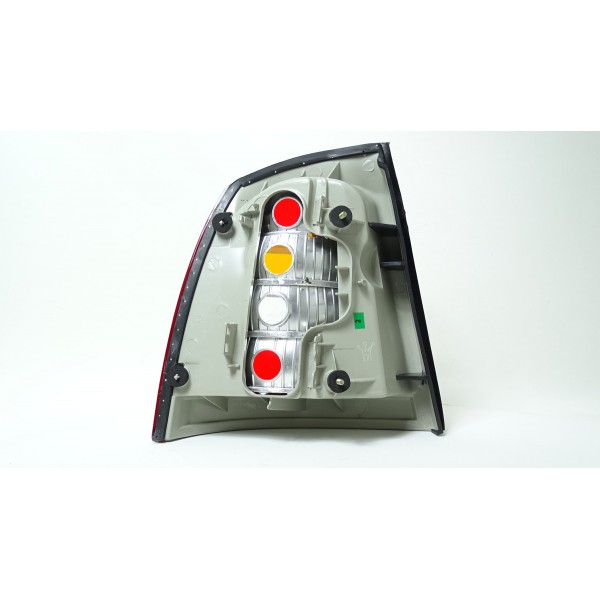 Lanterna Traseira Astra Sedan Tricolor 99/02 Ld Direito/passageiro Padrão Original