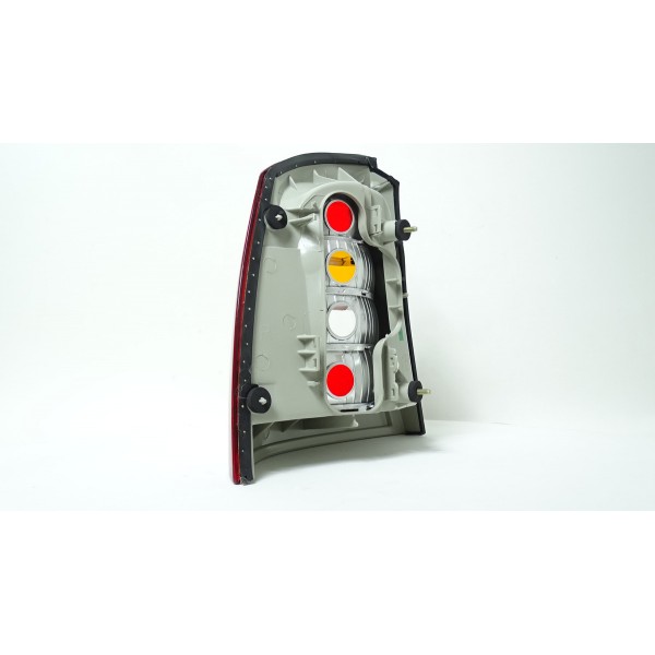 Lanterna Traseira Astra Sedan Tricolor 99/02 Ld Direito/passageiro Padrão Original